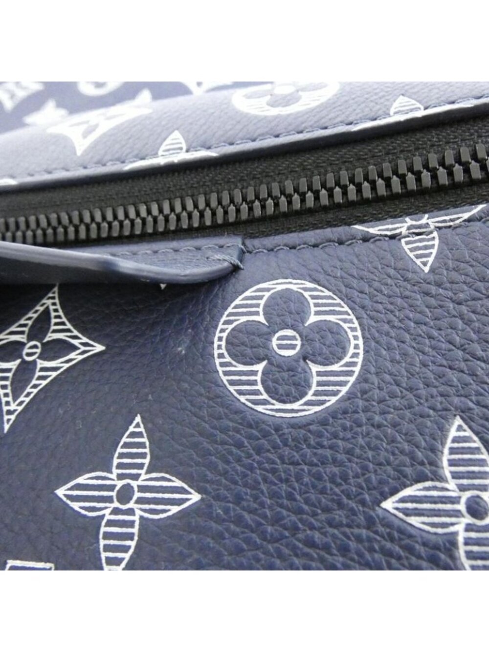 Louis Vuitton Monogram Shadow Discovery Backpack PM Sac Navy Bleu - Picture 4 of 6
